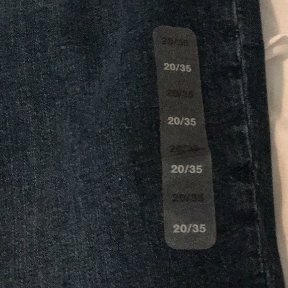 Gap women denim 9” Bermuda shorts size 20/35 new stretch midrise - Picture 7 of 9